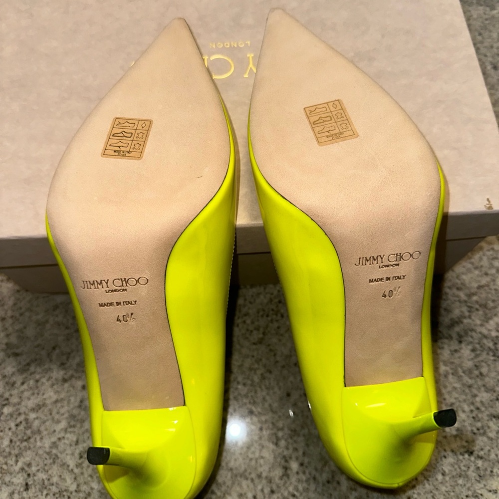 Jimmy Choo Neon Citron Patent Leather Agnes OPAF Pointed Toe Pumps size 40.5 - Picture 4 of 12